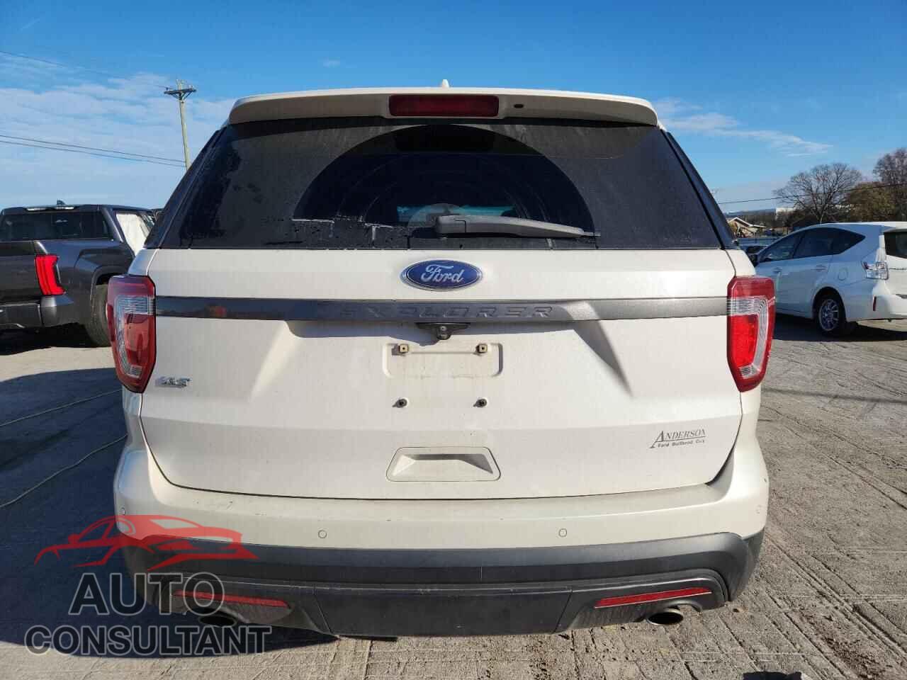 FORD EXPLORER 2017 - 1FM5K7D88HGB14903