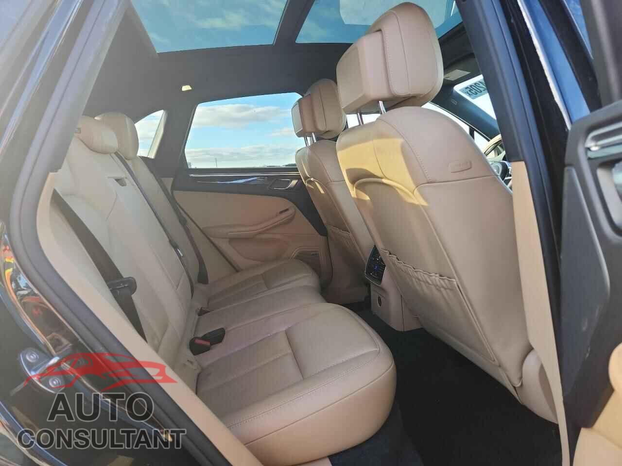 PORSCHE MACAN 2018 - WP1AA2A55JLB24514