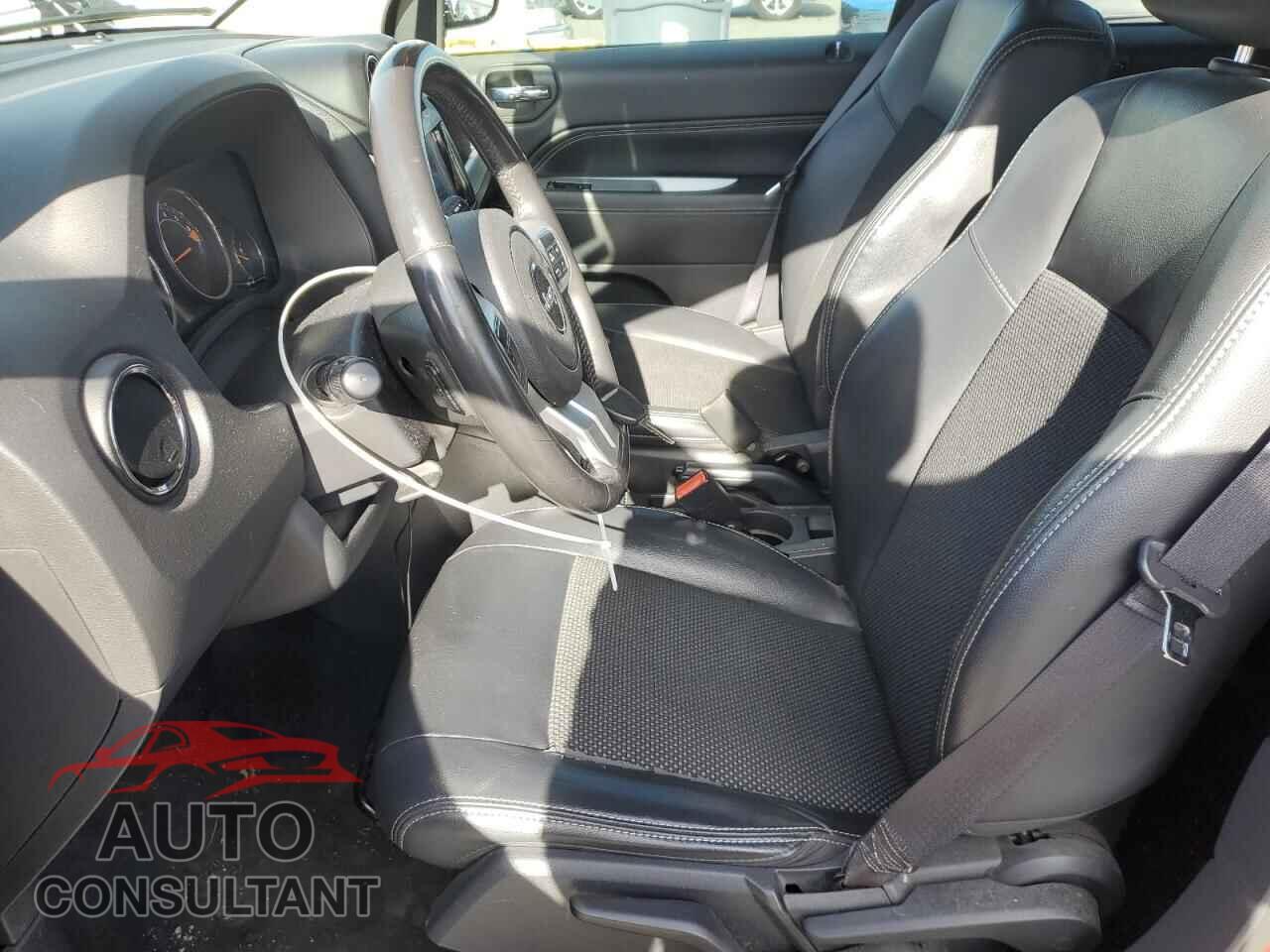 JEEP COMPASS 2017 - 1C4NJDEB9HD129945