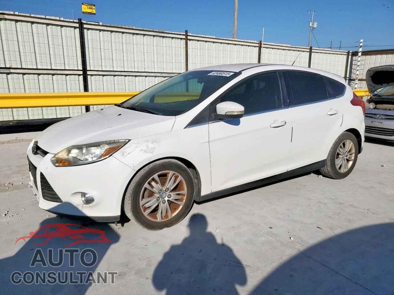 FORD FOCUS 2012 - 1FAHP3M26CL252517