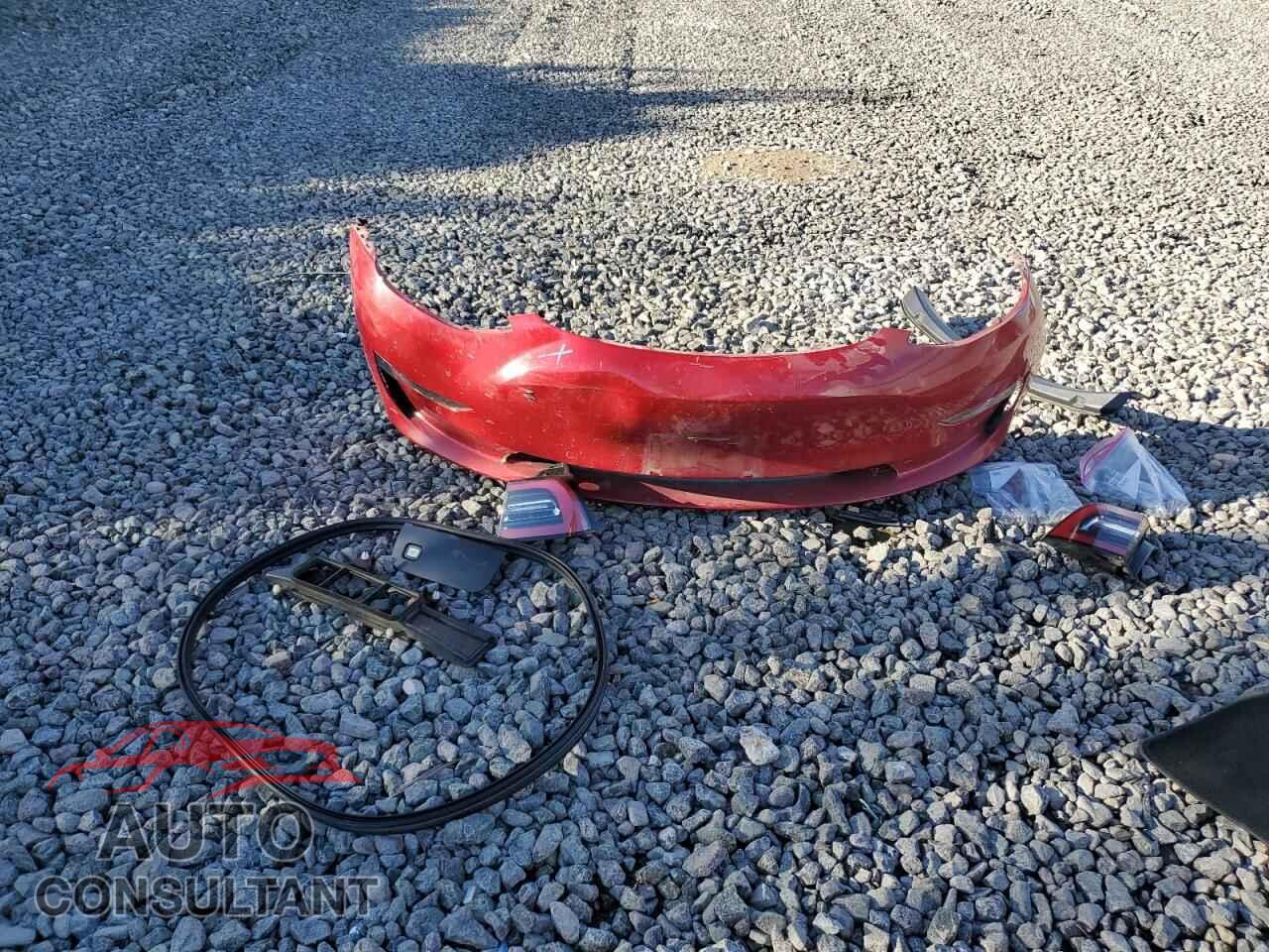 TESLA MODEL 3 2018 - 5YJ3E1EA0JF049160