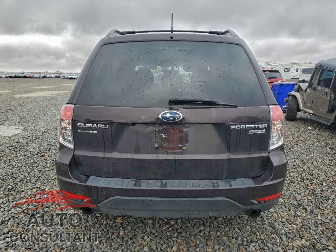 SUBARU FORESTER 2013 - JF2SHAEC3DH440409