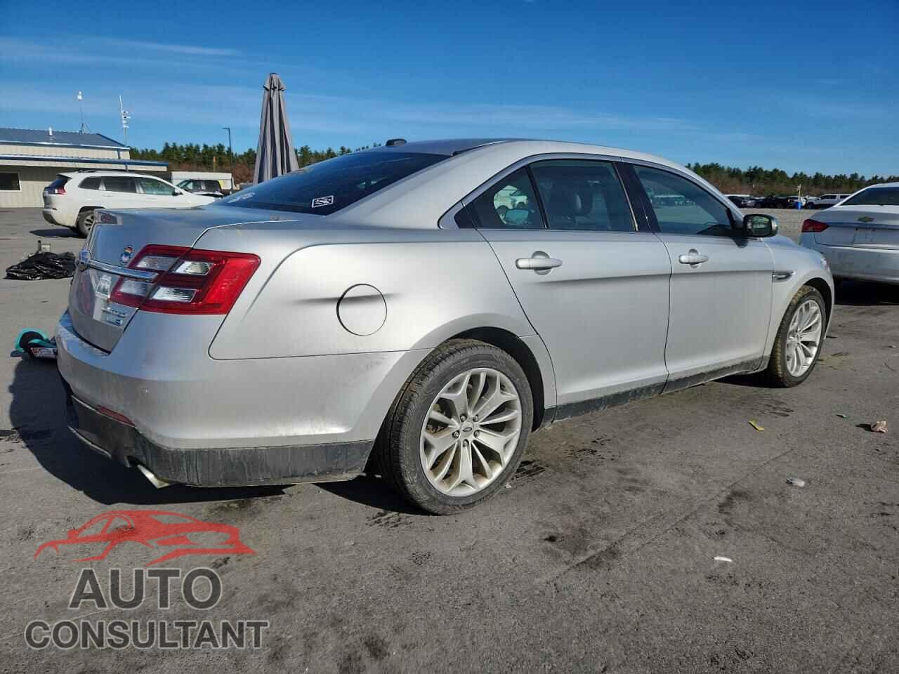 FORD TAURUS 2017 - 1FAHP2J80HG109632