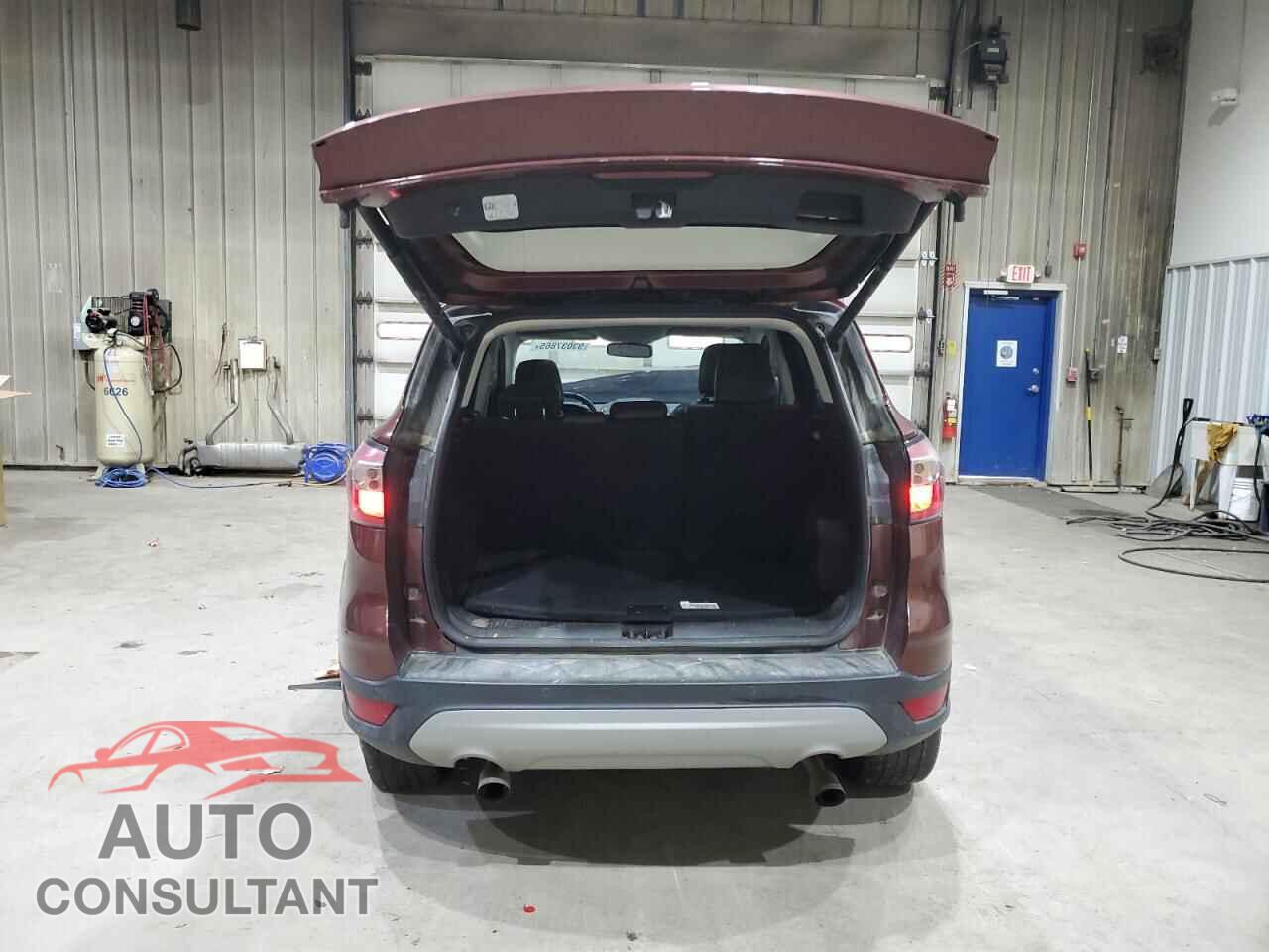 FORD ESCAPE 2018 - 1FMCU9J96JUB74762