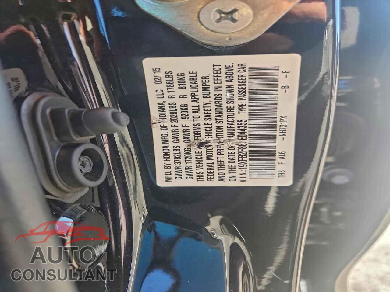 HONDA CIVIC 2015 - 19XFB2F86FE044355