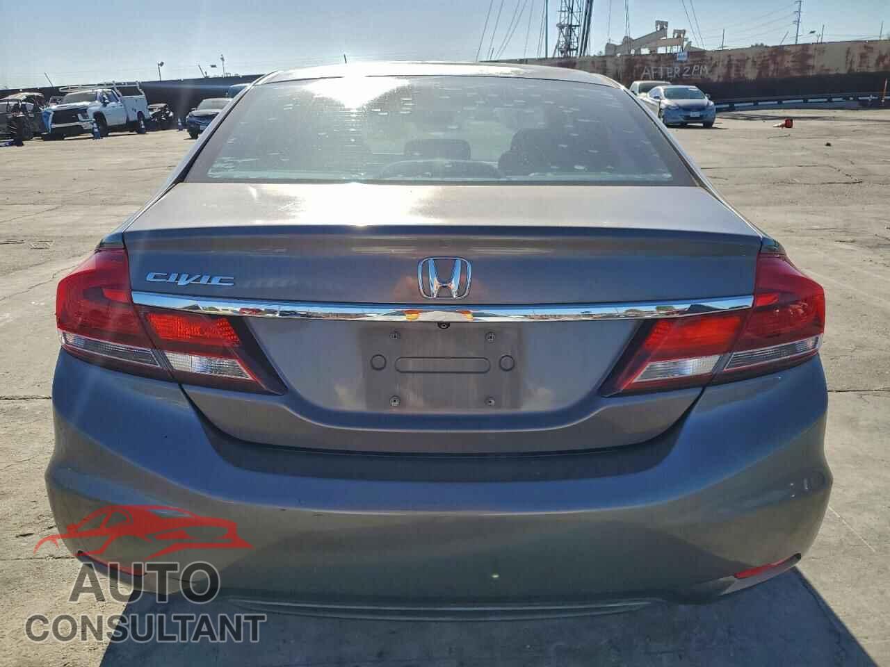 HONDA CIVIC 2013 - 19XFB2F58DE216887