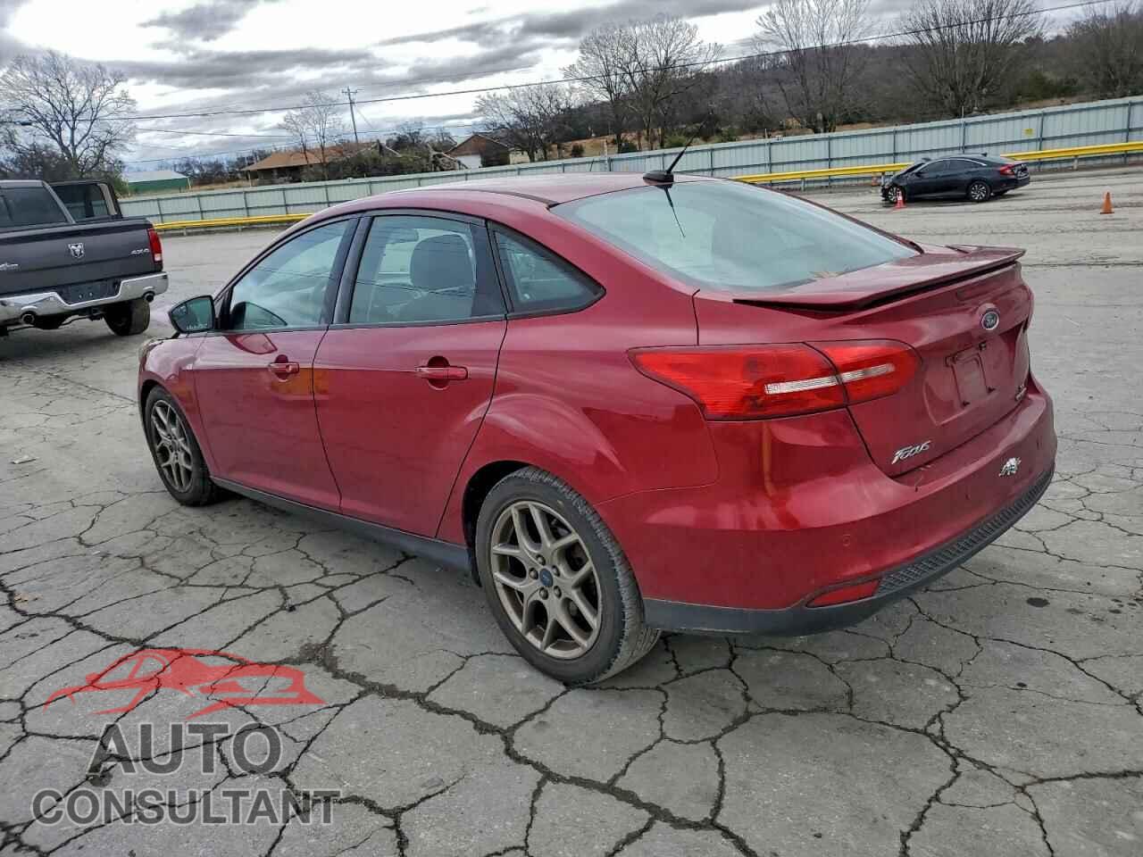 FORD FOCUS 2015 - 1FADP3F27FL378417