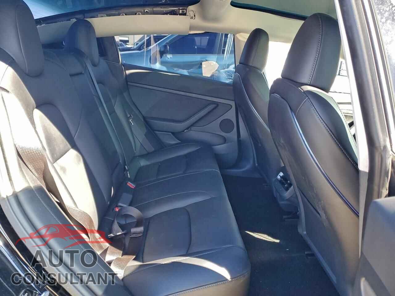TESLA MODEL 3 2023 - 5YJ3E1ECXPF589951