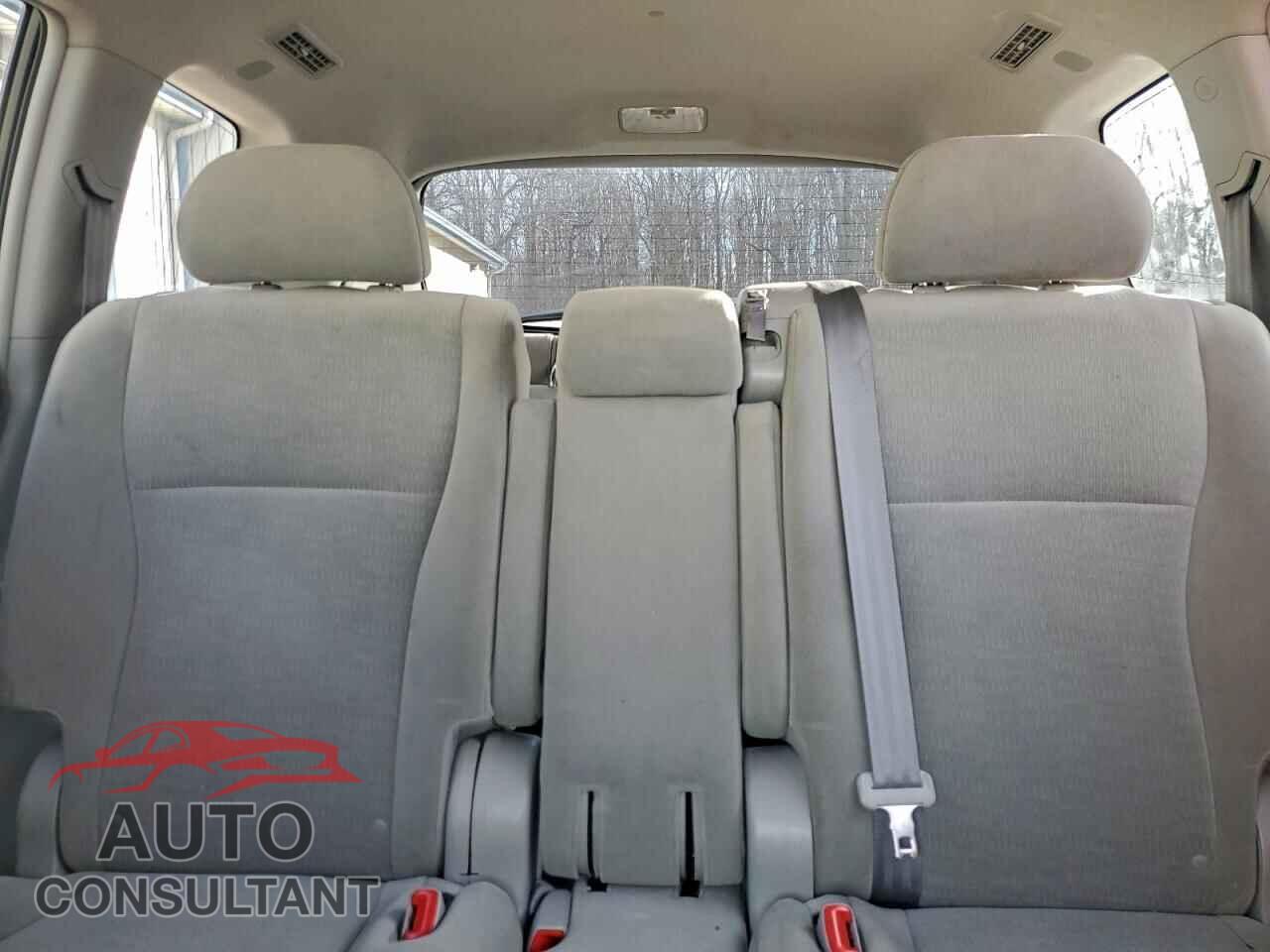 TOYOTA HIGHLANDER 2012 - 5TDBK3EH8CS100741