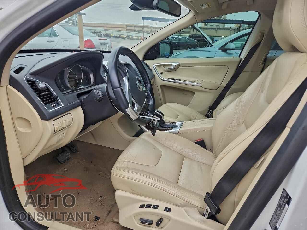 VOLVO XC60 2014 - YV4952DL4E2517528