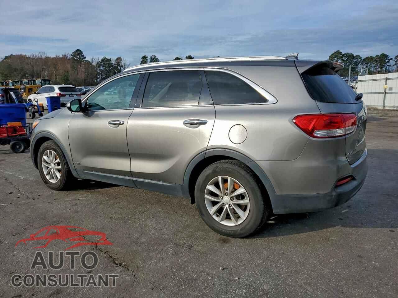 KIA SORENTO 2017 - 5XYPGDA38HG206652
