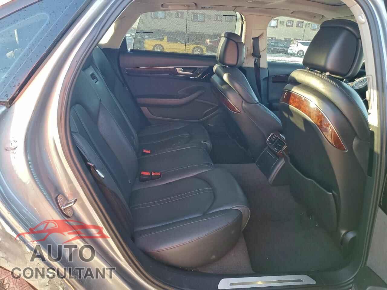 AUDI A8 2013 - WAURGAFD1DN007094