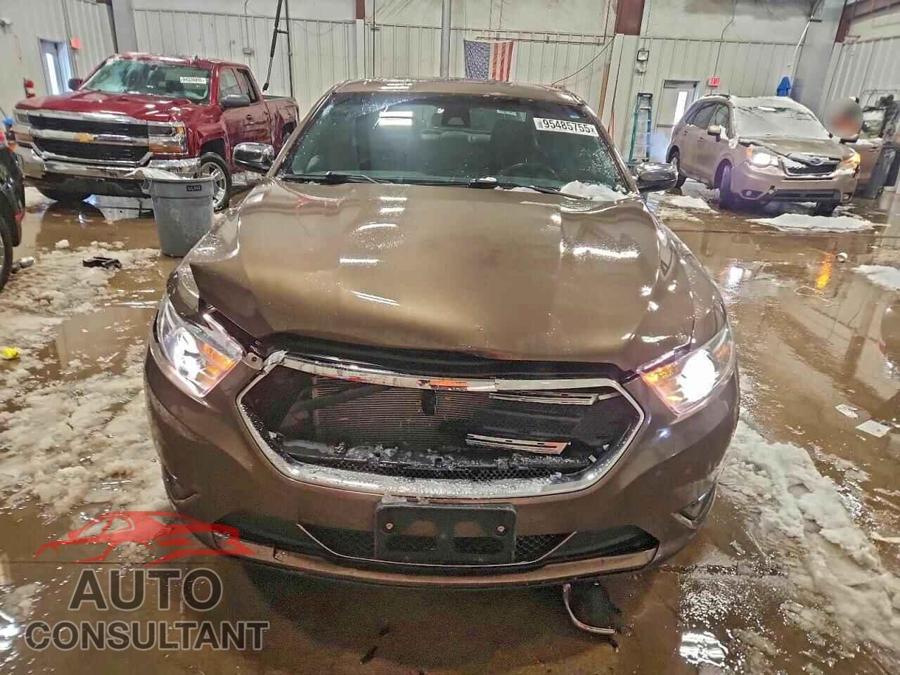 FORD TAURUS 2015 - 1FAHP2J83FG123263