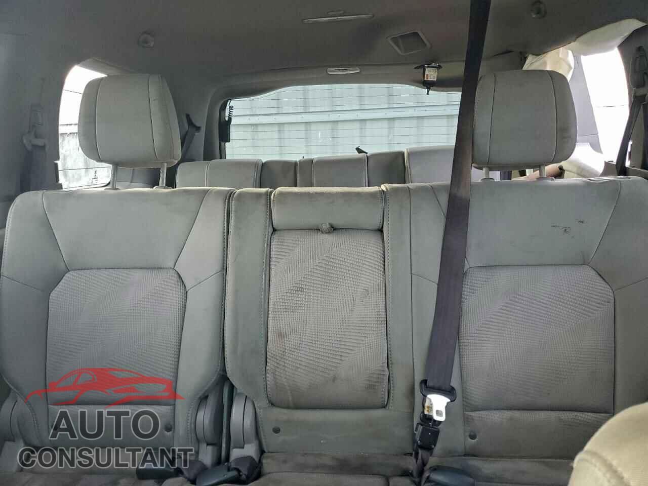 HONDA PILOT 2013 - 5FNYF3H26DB039207
