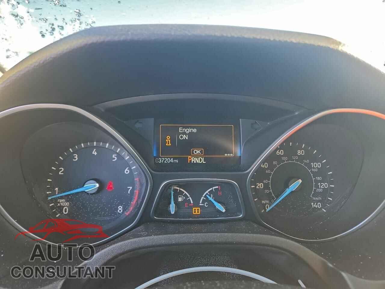 FORD FOCUS 2015 - 1FADP3F23FL251695