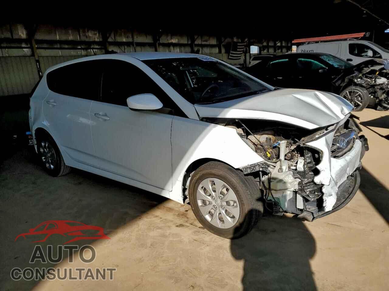 HYUNDAI ACCENT 2015 - KMHCT5AE9FU217538