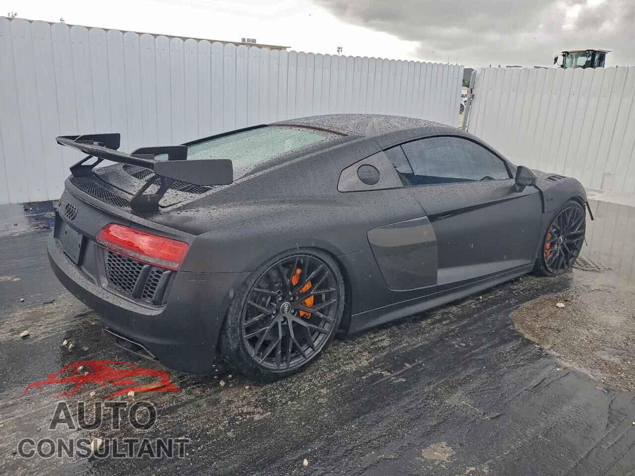 AUDI R8 2017 - WUAKBAFX8H7905122