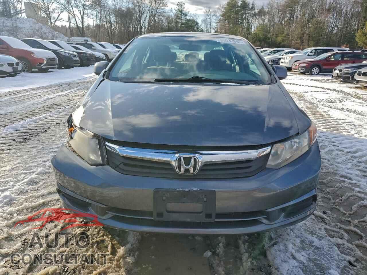 HONDA CIVIC 2012 - 2HGFB2F83CH595490