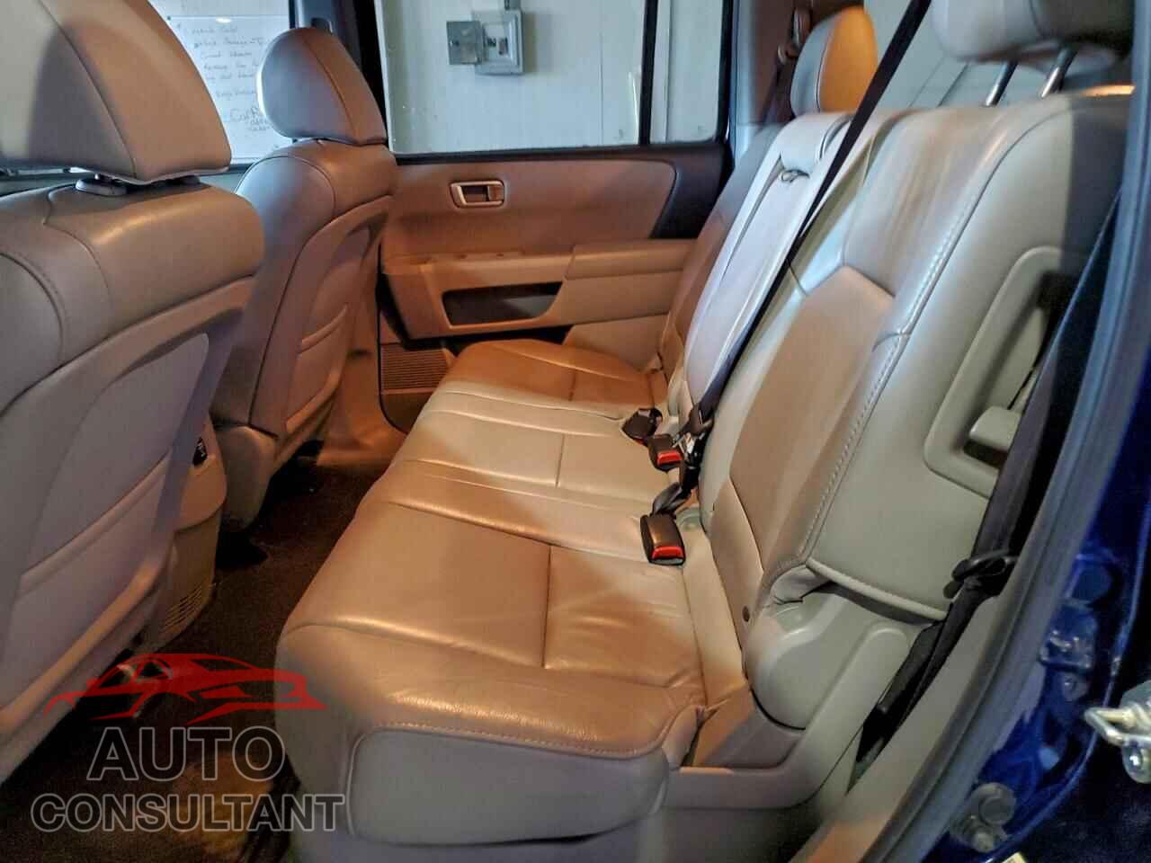 HONDA PILOT 2013 - 5FNYF4H54DB065174
