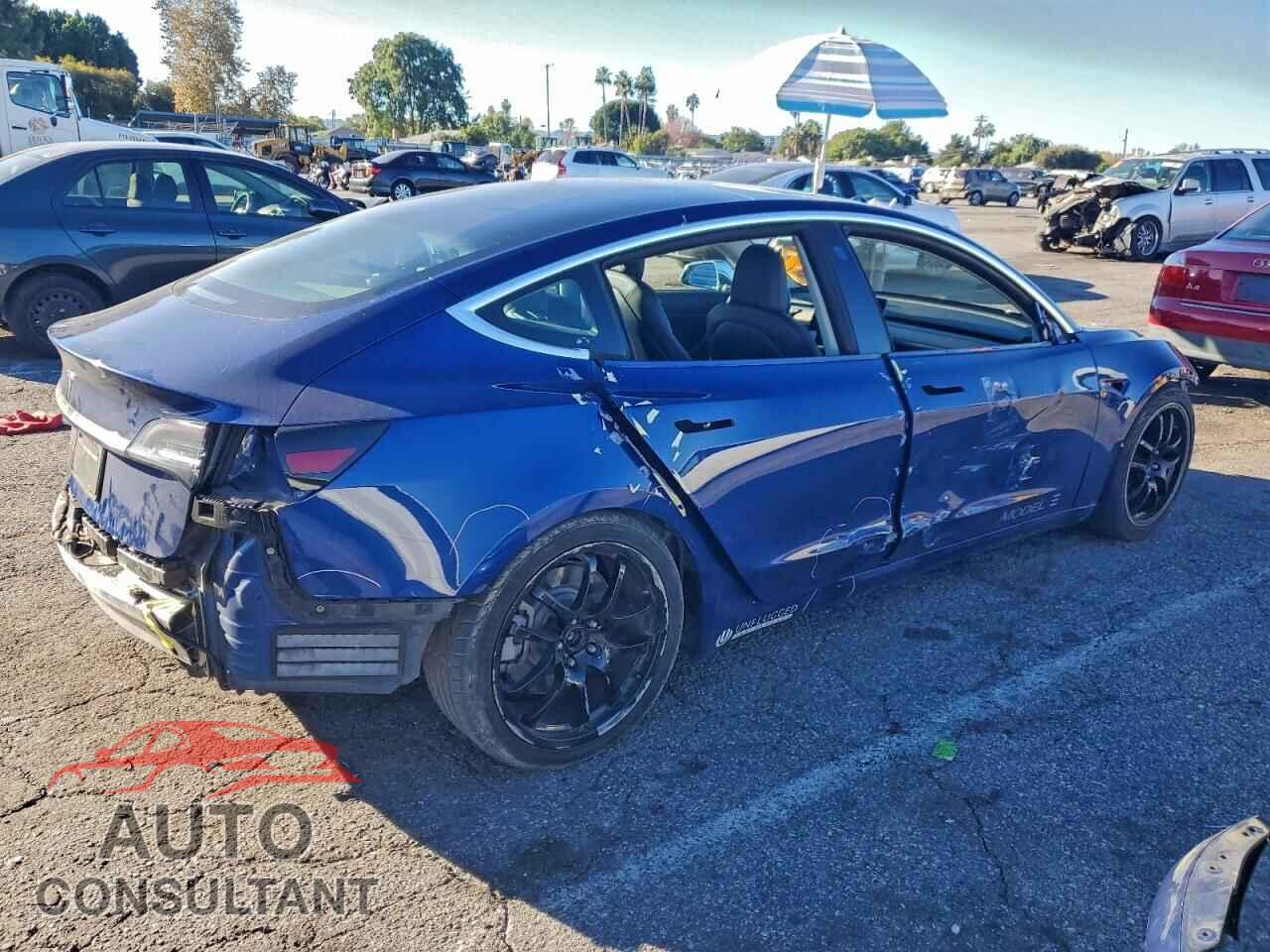 TESLA MODEL 3 2019 - 5YJ3E1EA0KF309669