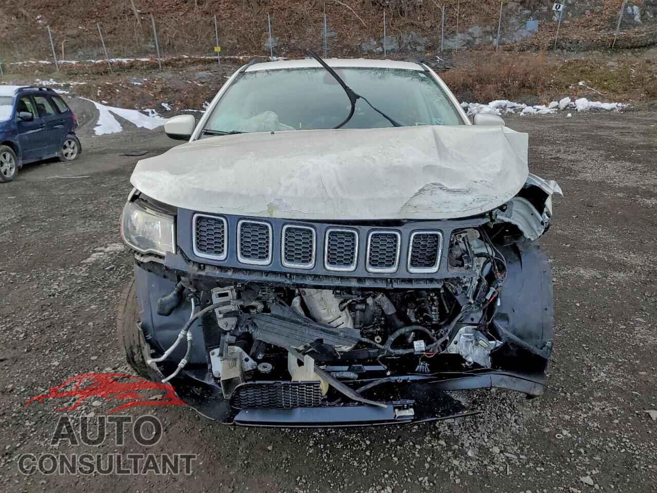 JEEP COMPASS 2018 - 3C4NJDBB2JT470561