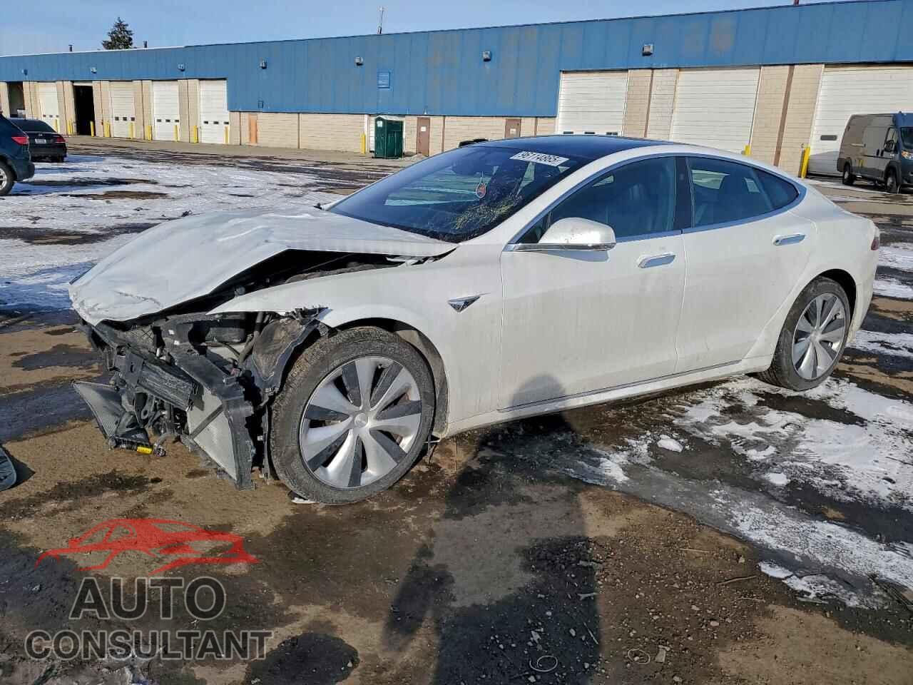 TESLA MODEL S 2021 - 5YJSA1E2XMF422838