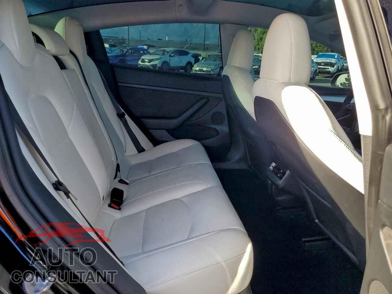 TESLA MODEL 3 2023 - 5YJ3E1EA8PF497607