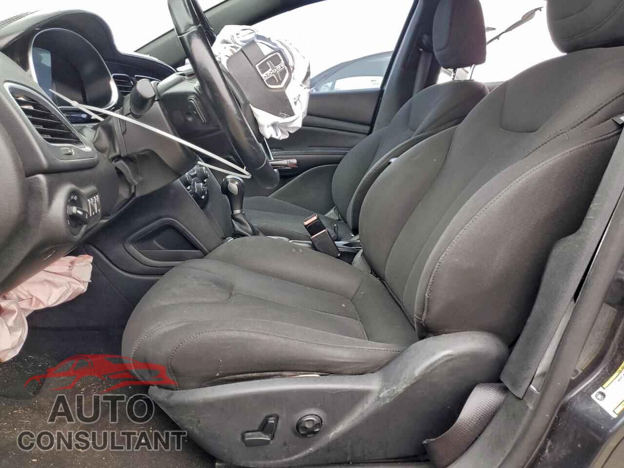 DODGE DART 2013 - 1C3CDFCAXDD681943