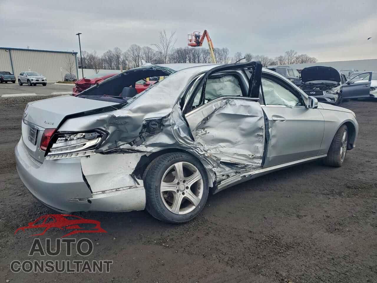 MERCEDES-BENZ E-CLASS 2014 - WDDHF8JBXEB038224