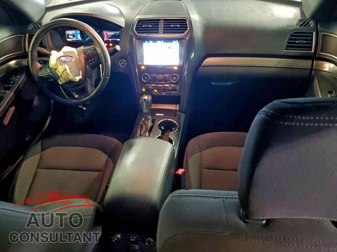 FORD EXPLORER 2018 - 1FM5K8D80JGA47449