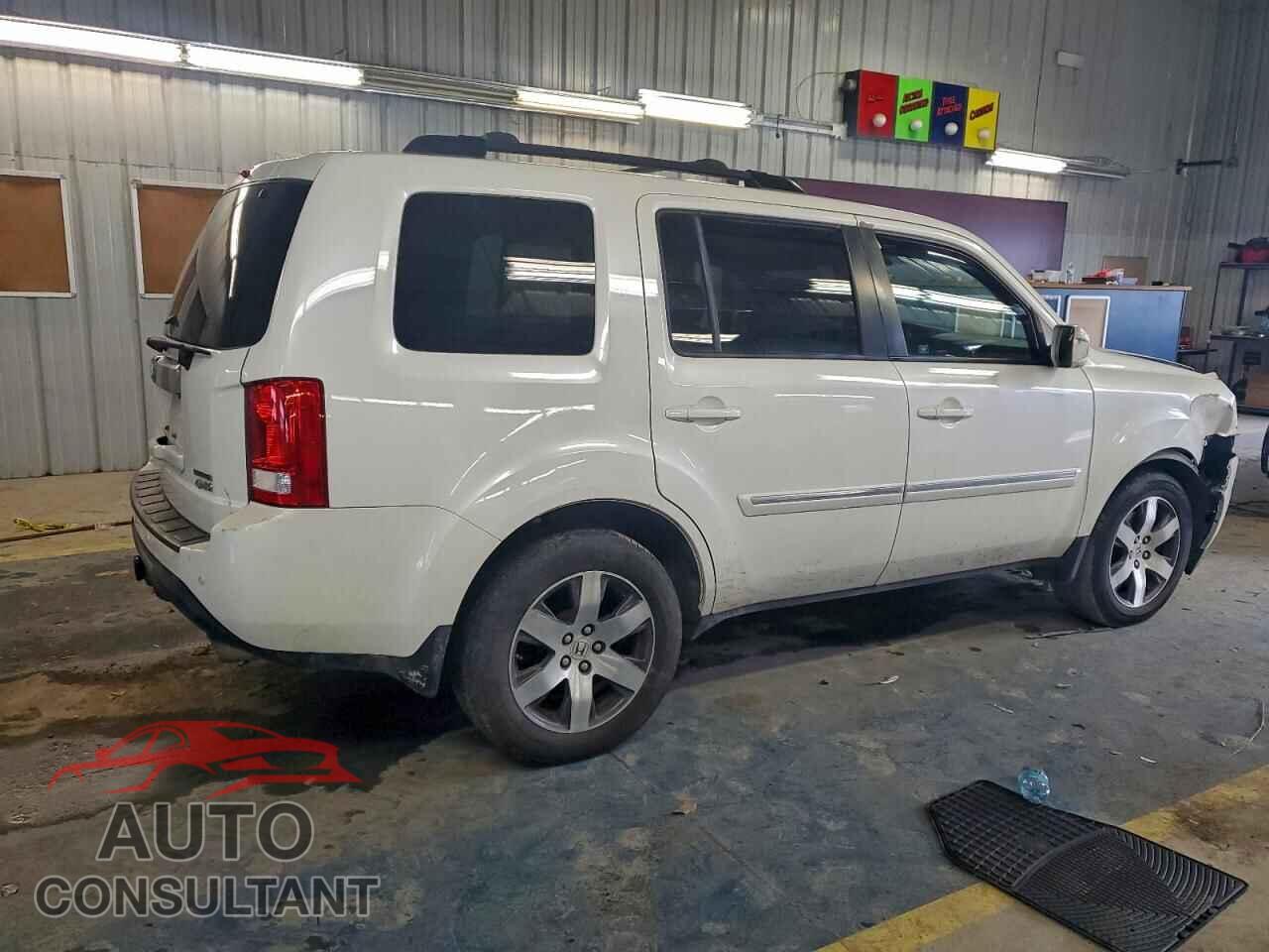 HONDA PILOT 2012 - 5FNYF4H94CB016820