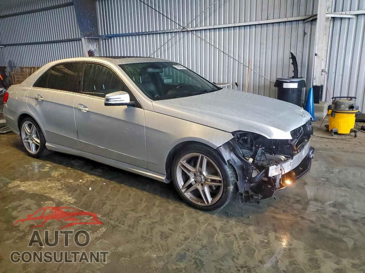 MERCEDES-BENZ E-CLASS 2013 - WDDHF5KB7DA732905