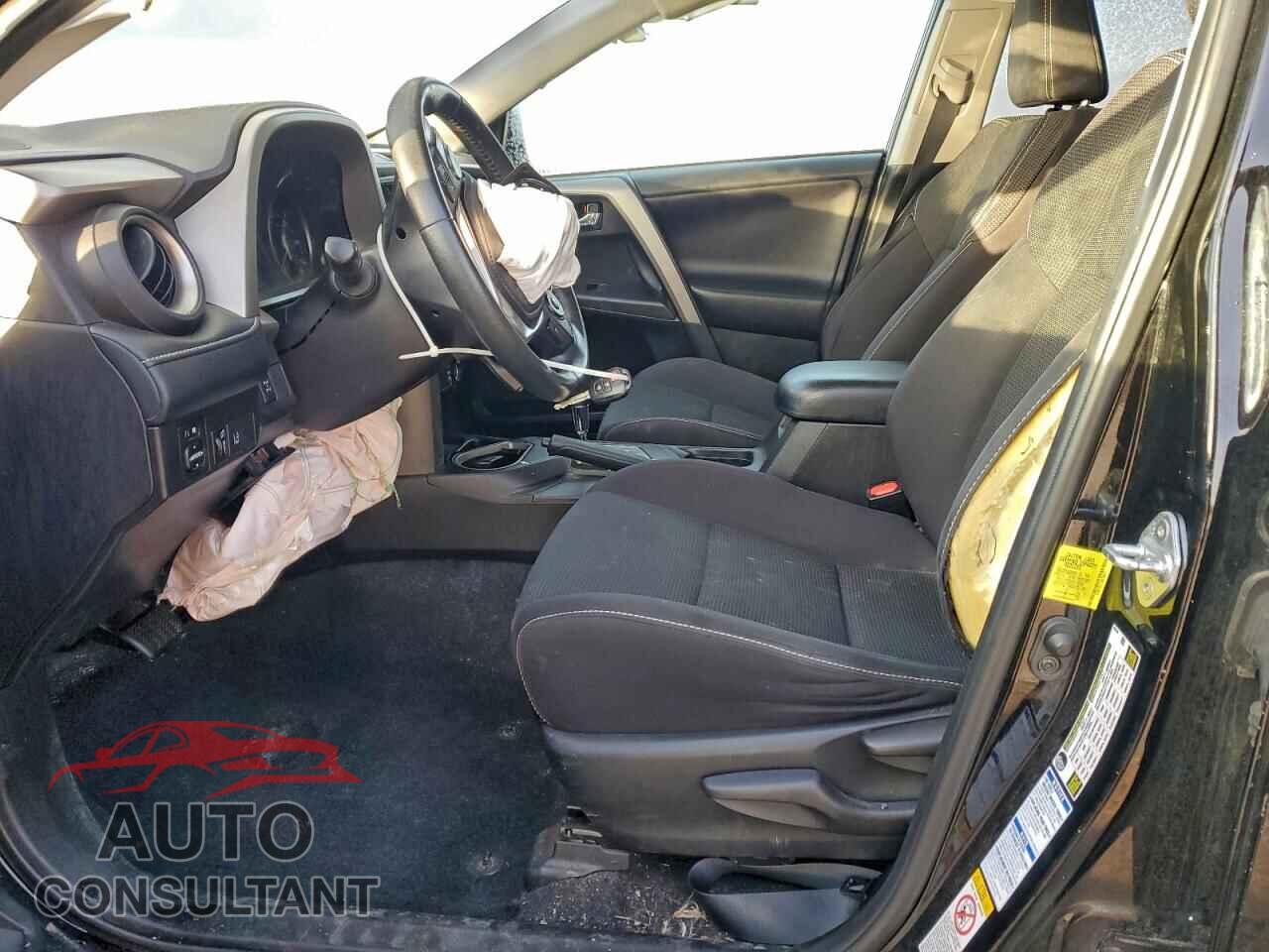 TOYOTA RAV4 2018 - 2T3RFREVXJW754017
