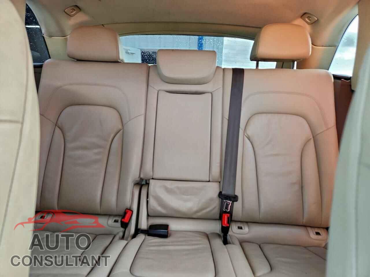 AUDI Q5 2016 - WA1C2AFP7GA036719