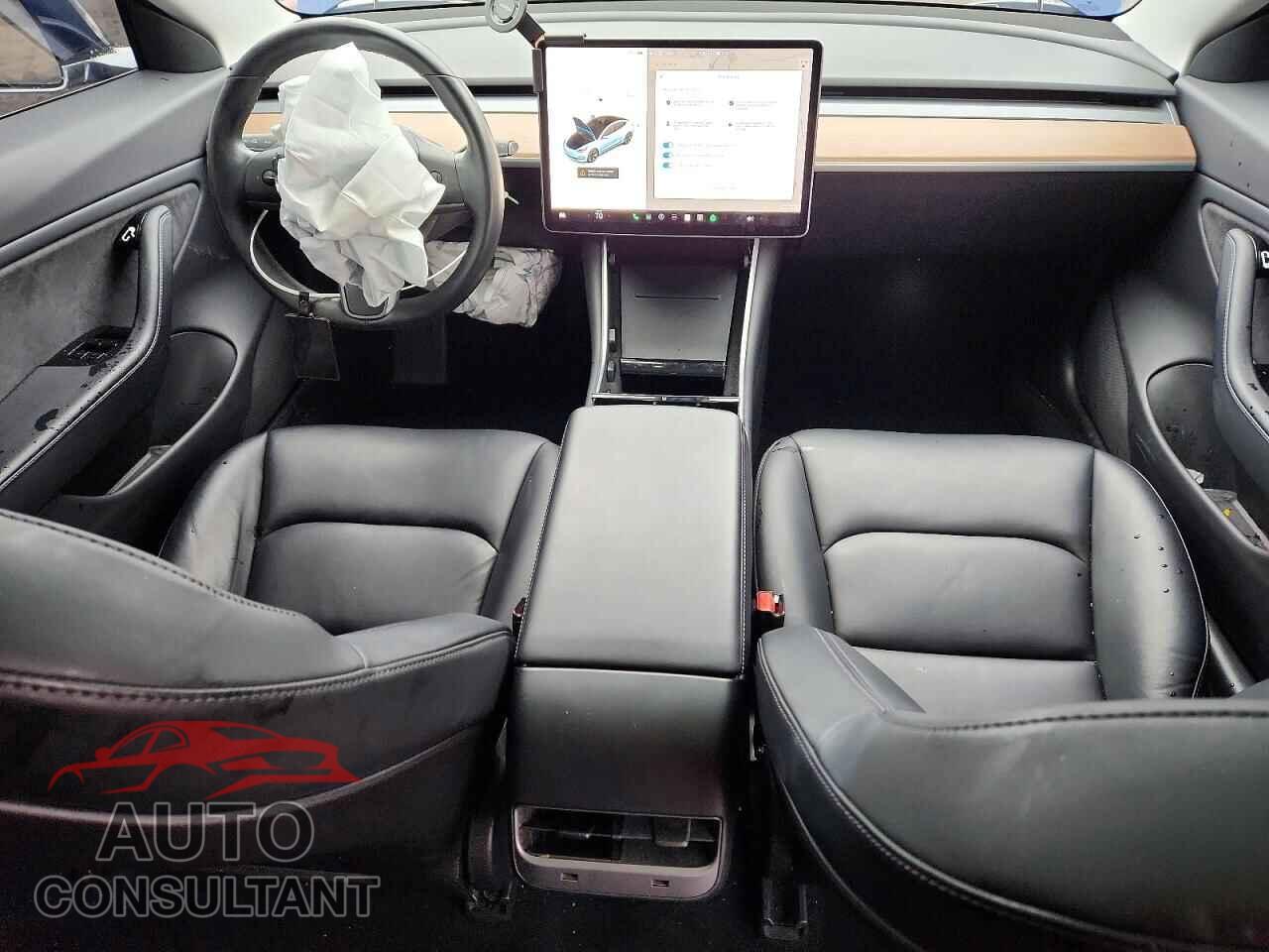 TESLA MODEL 3 2018 - 5YJ3E1EB5JF093745