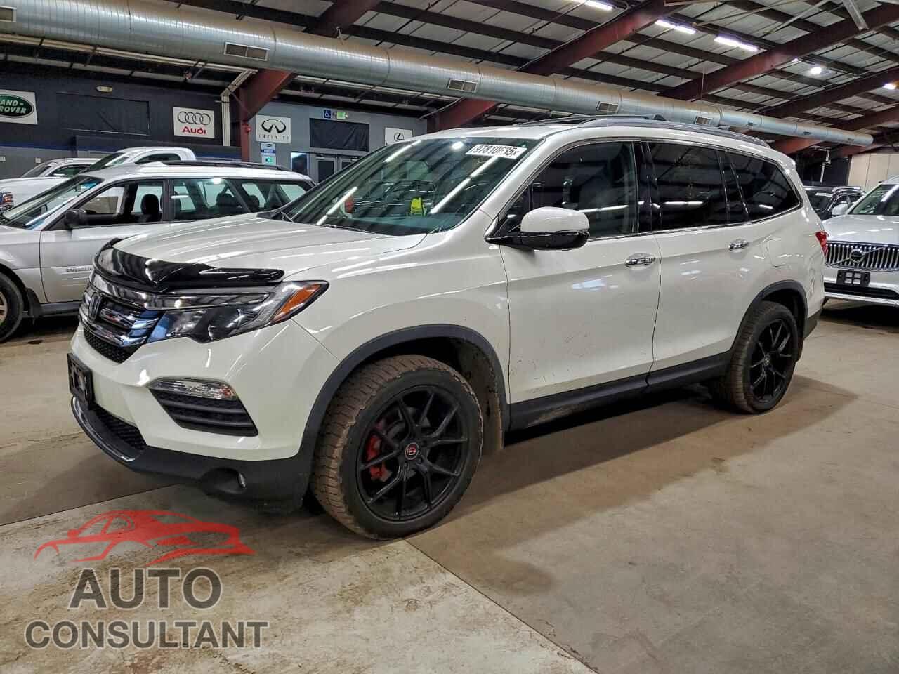 HONDA PILOT 2016 - 5FNYF6H92GB110826