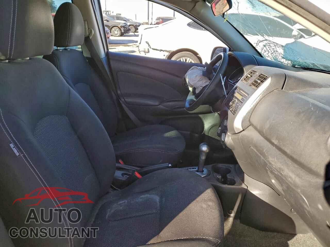 NISSAN VERSA 2014 - 3N1CN7AP9EL807794