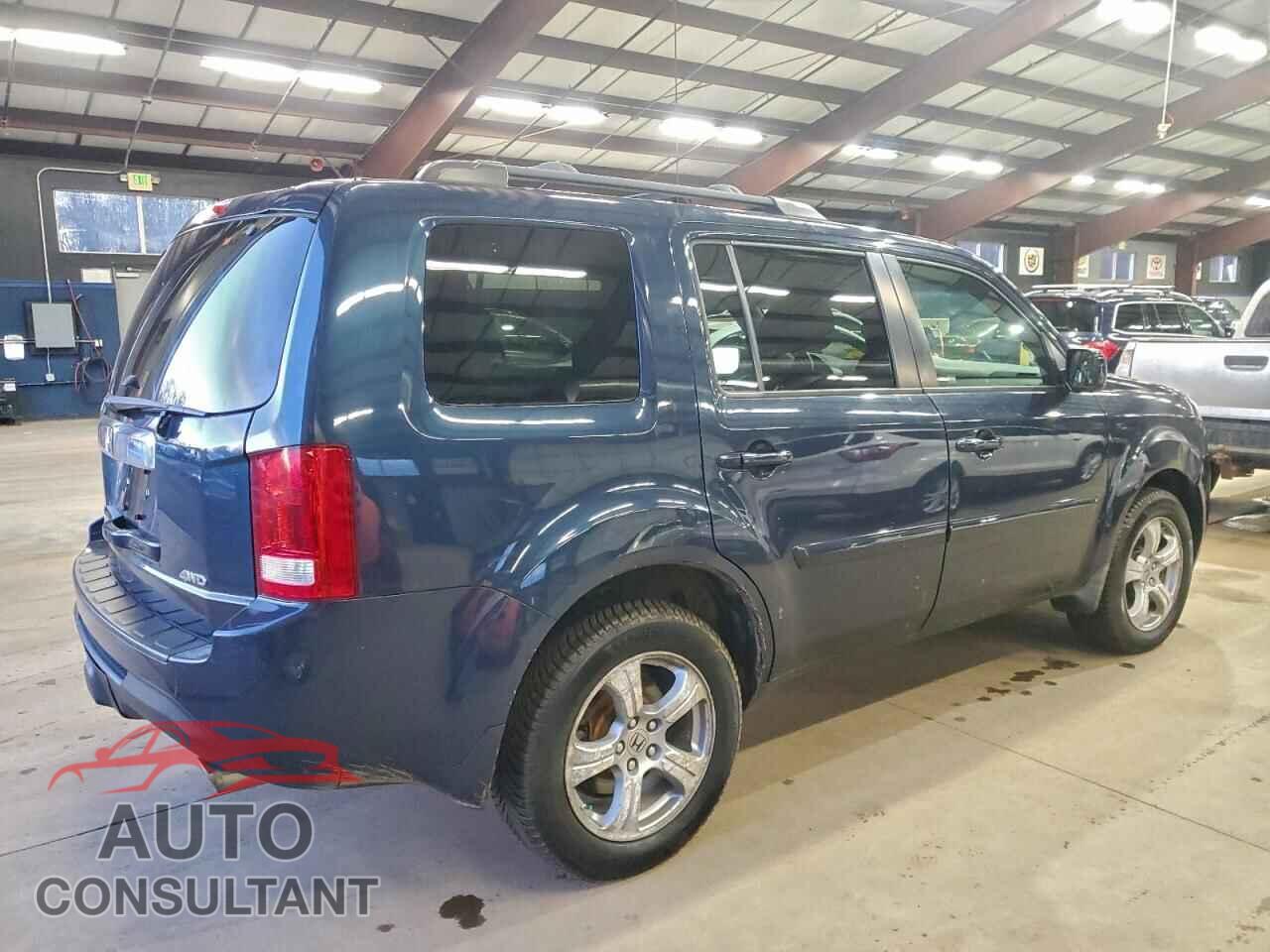 HONDA PILOT 2012 - 5FNYF4H52CB042569