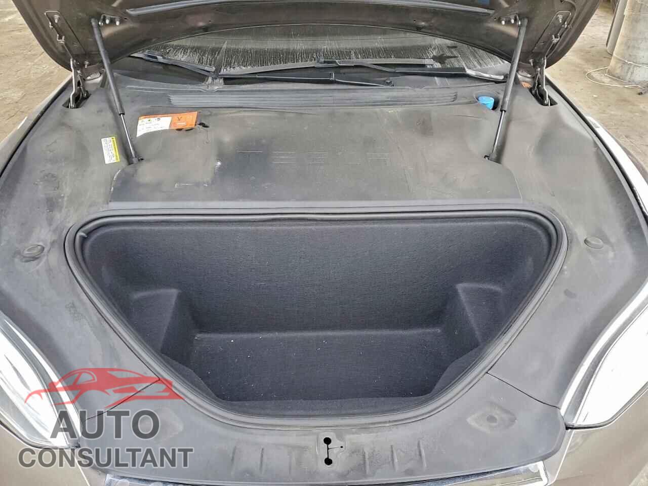 TESLA MODEL S 2016 - 5YJSA1E28GF145742