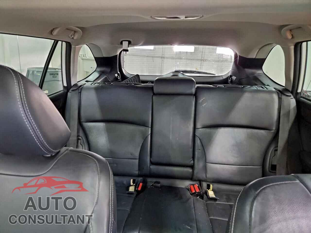 SUBARU OUTBACK 2017 - 4S4BSANCXH3309072