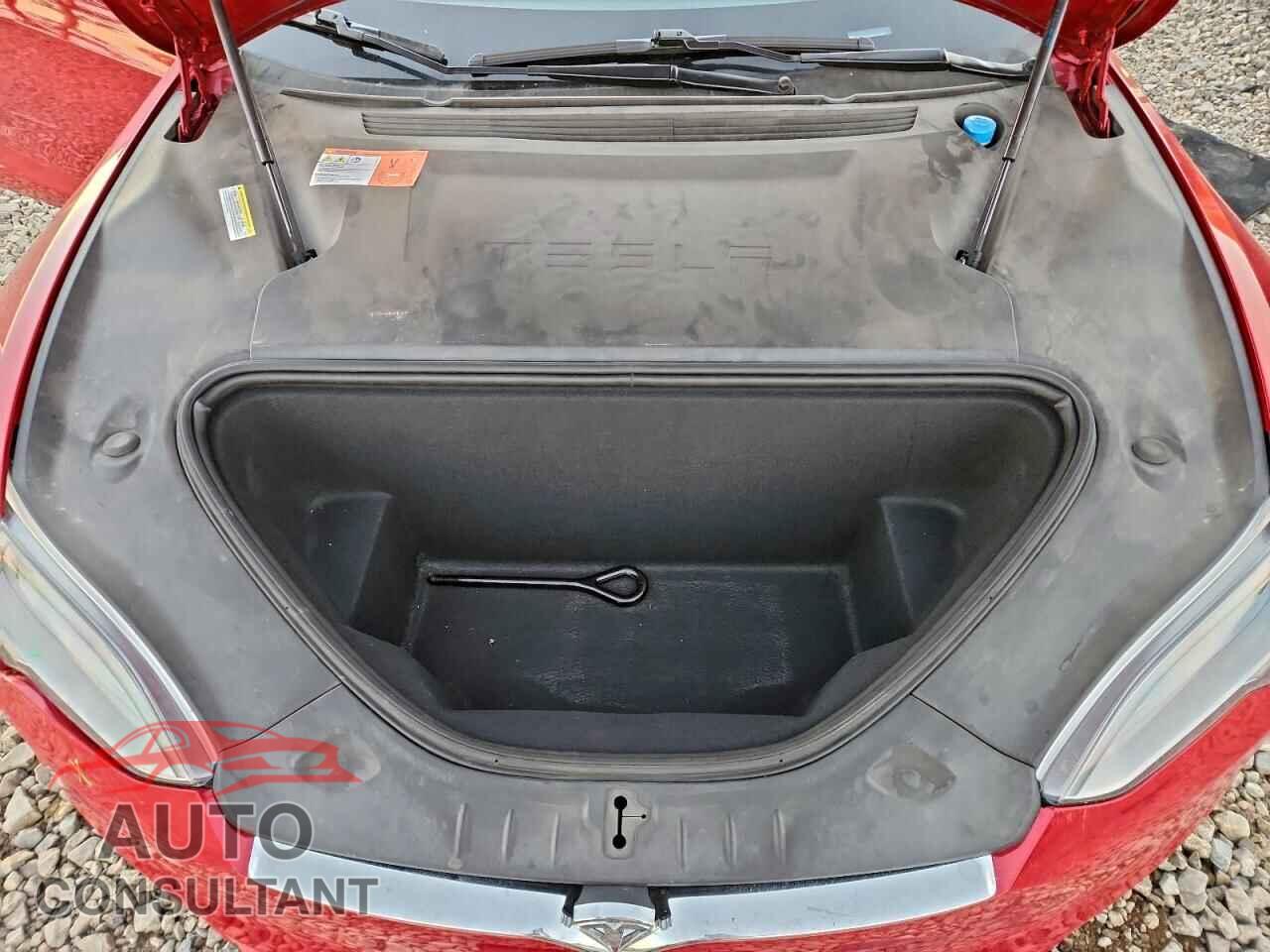 TESLA MODEL S 2016 - 5YJSA1E26GF173488