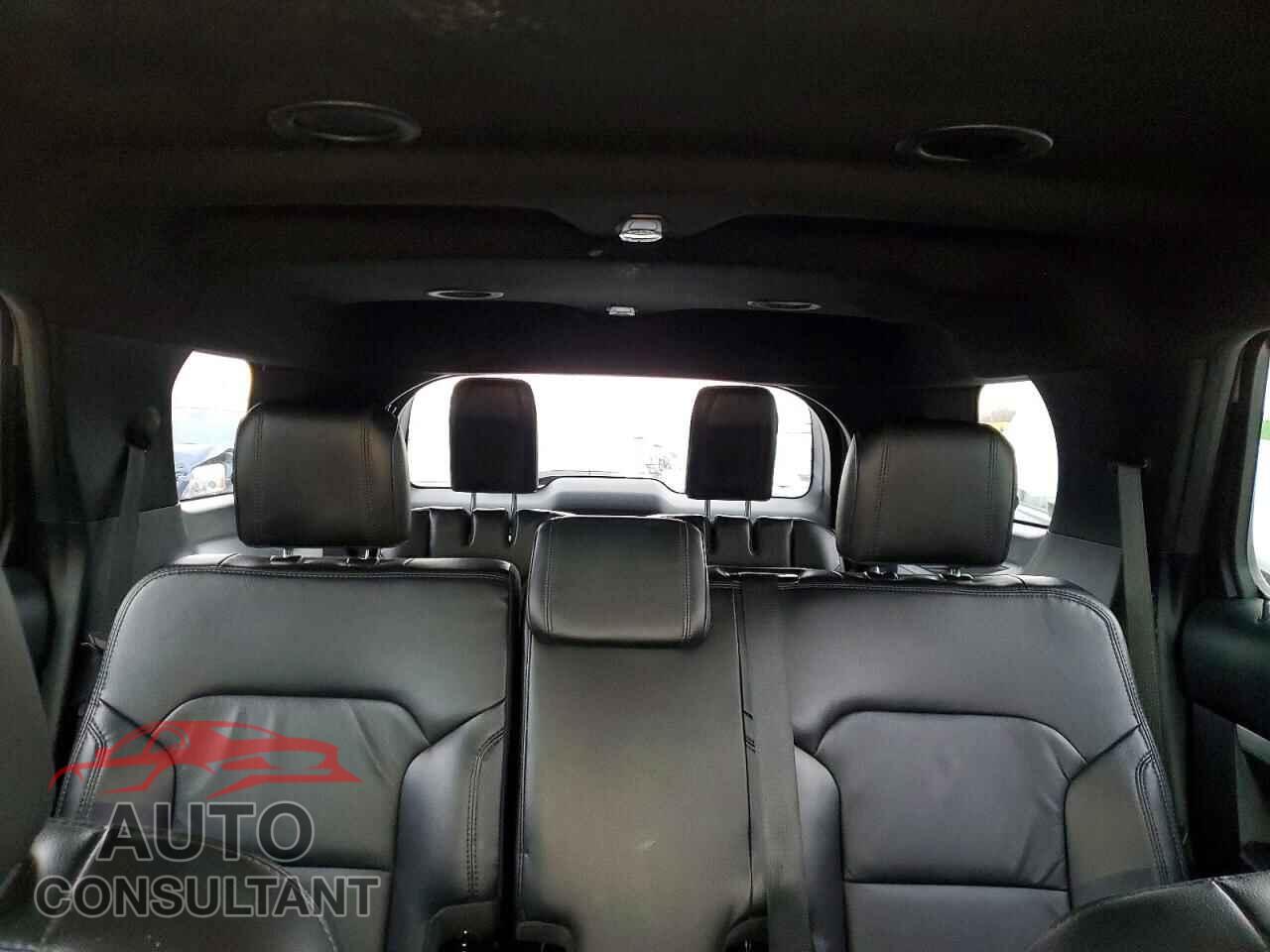FORD EXPLORER 2017 - 1FM5K8D80HGE20869