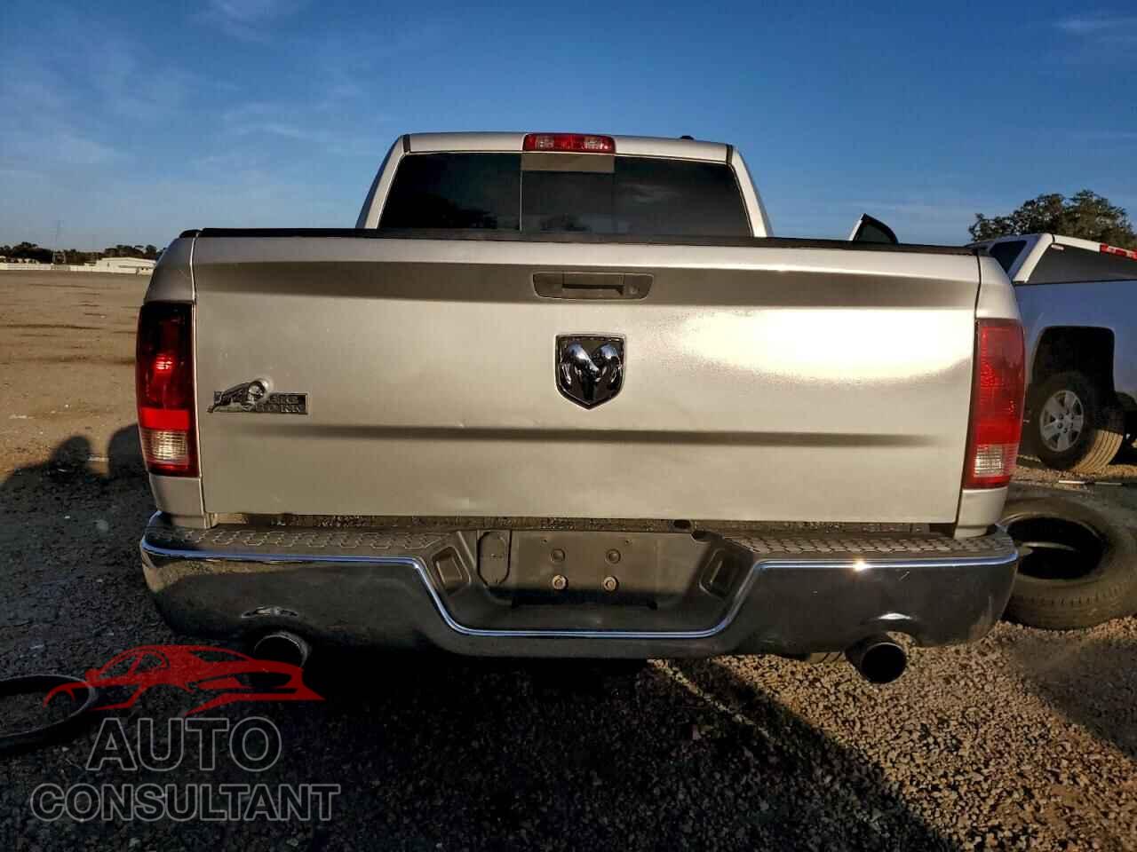 DODGE RAM 1500 2012 - 1C6RD6LT3CS332311