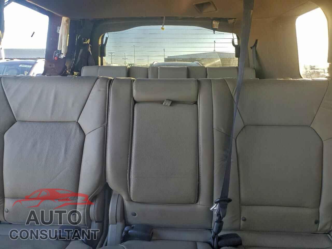 HONDA PILOT 2011 - 5FNYF3H53BB004857