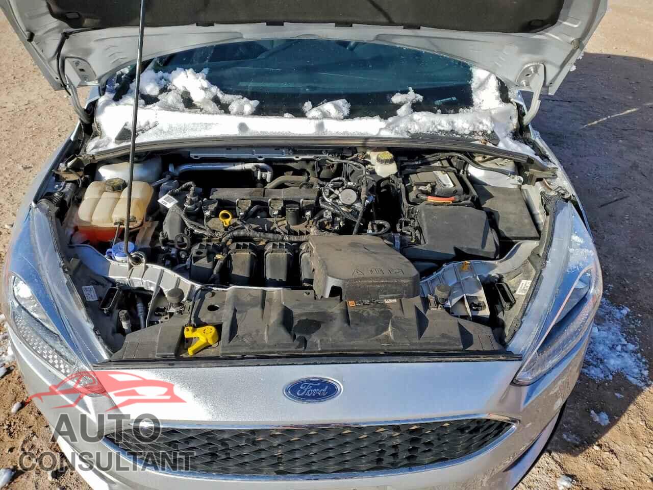 FORD FOCUS 2017 - 1FADP3E28HL235545