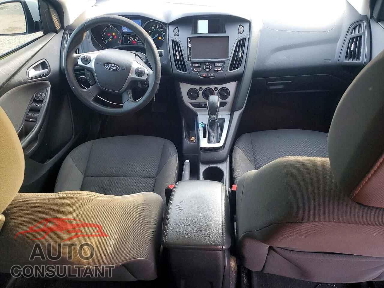 FORD FOCUS 2014 - 1FADP3F21EL179152