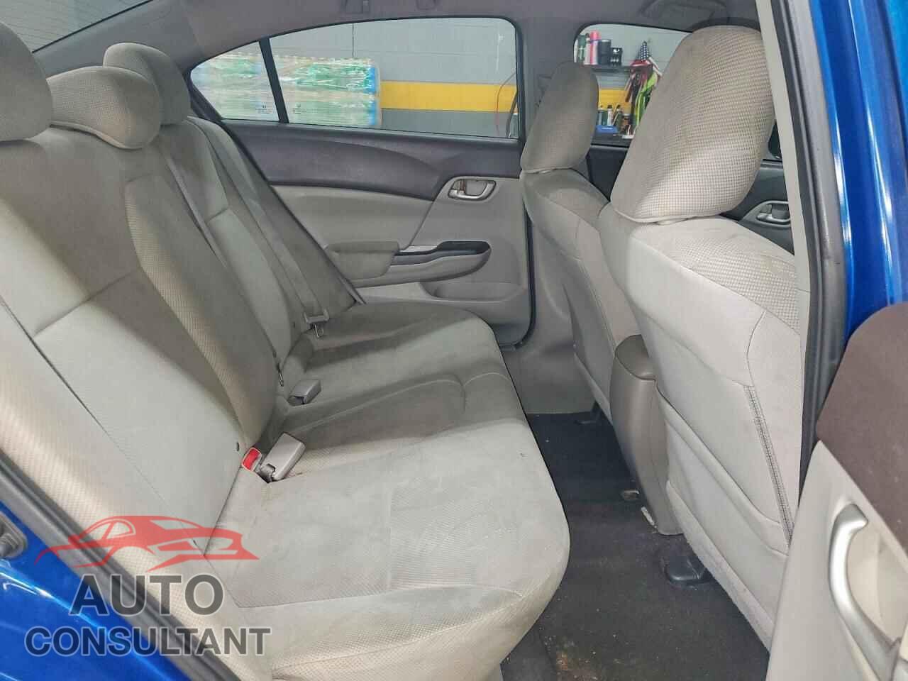 HONDA CIVIC 2012 - 2HGFB2F52CH538610