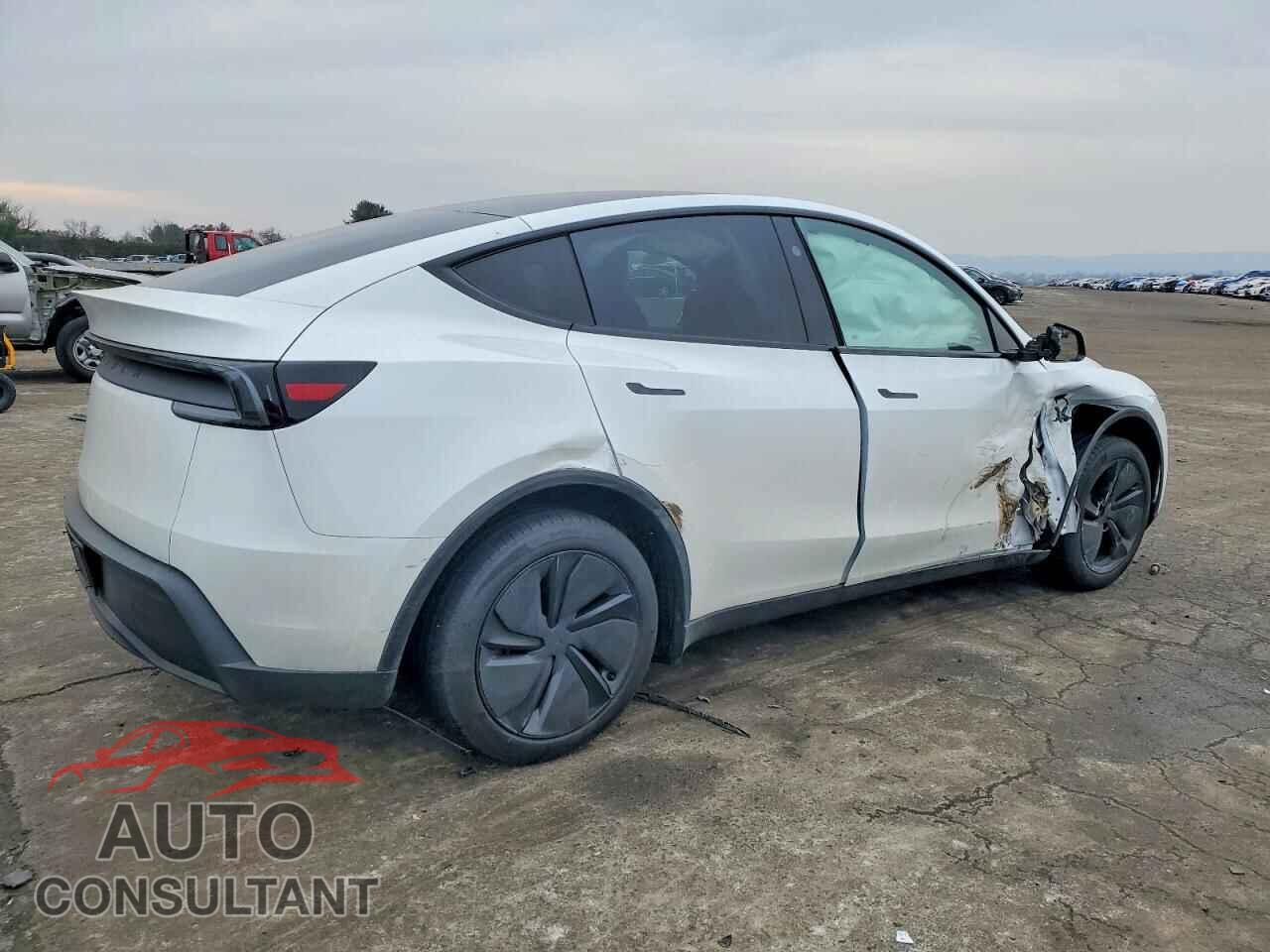 TESLA MODEL Y 2026 - 7SAYGDED9TA475895