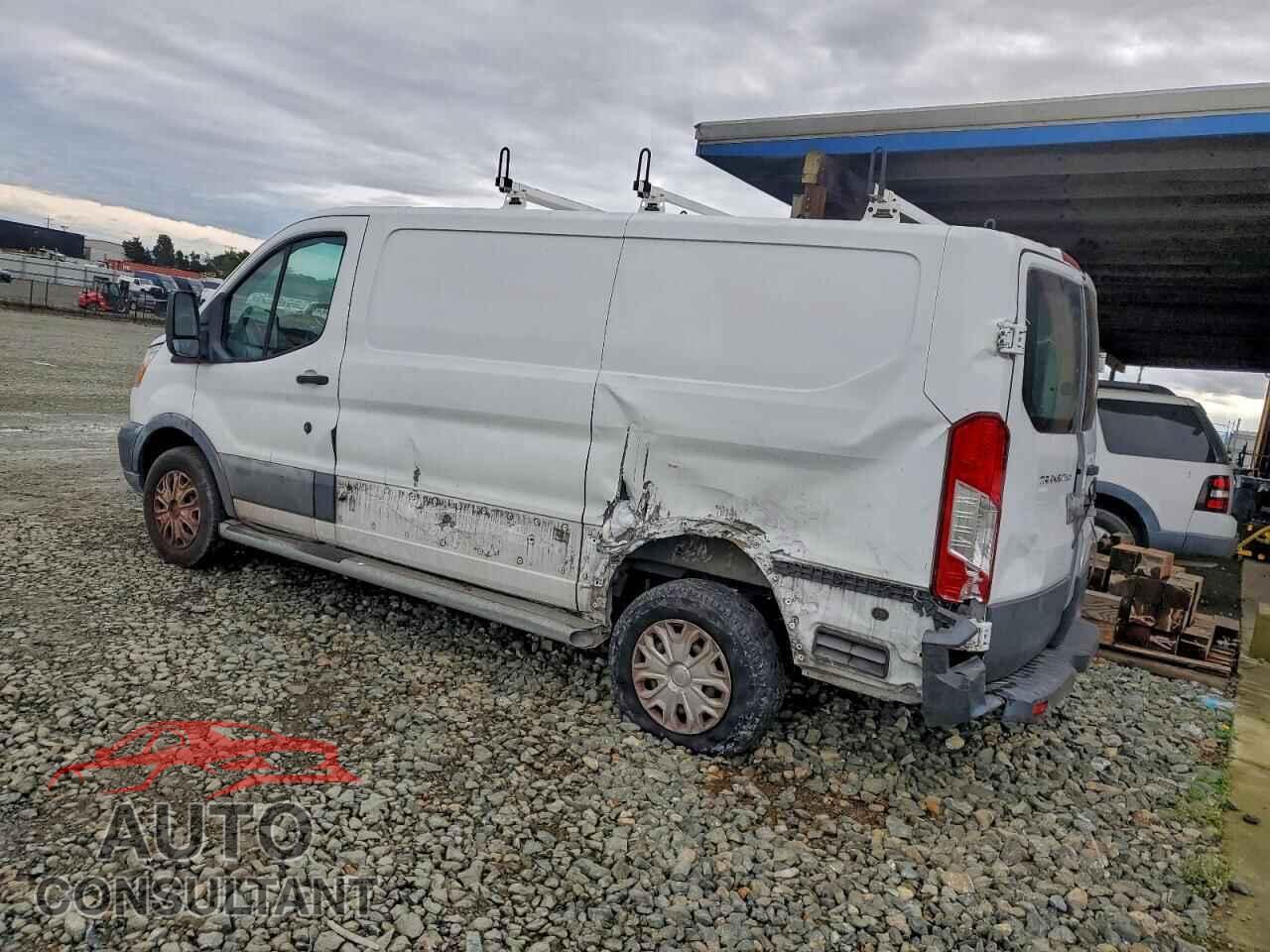 FORD TRANSIT 2015 - 1FTNR1ZM5FKA56598
