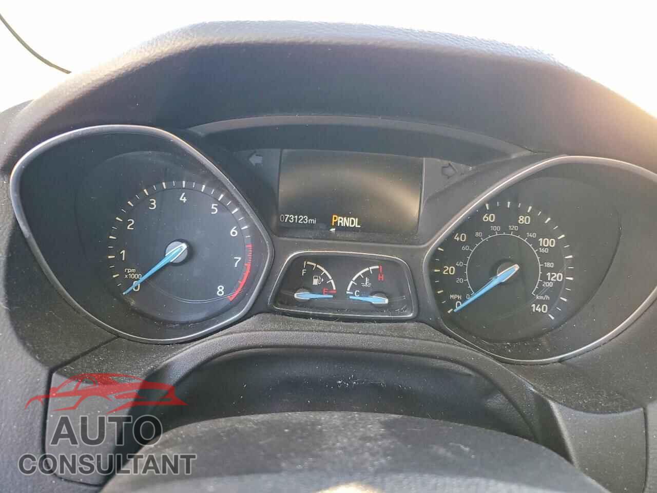 FORD FOCUS 2017 - 1FADP3E21HL221101